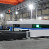 FL-L2060FEHR-12000-D350-IPG Лазерный станок для резки листового металла и труб со сменным столом и кабинетной защитой